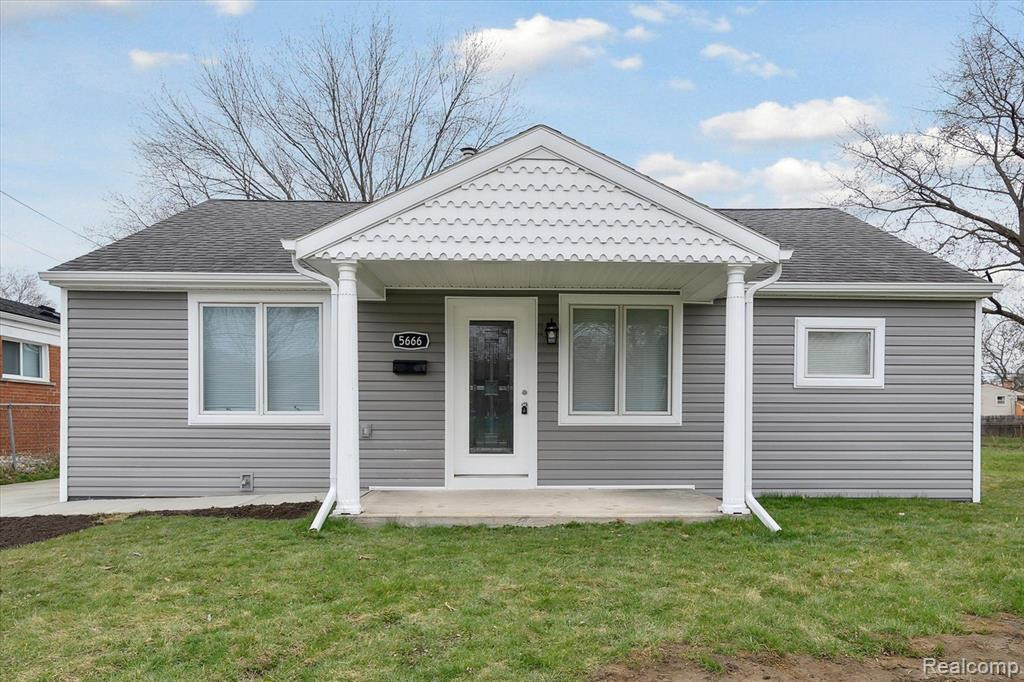5666 GRINDLEY PARK Street, Dearborn Heights, MI 48125 — Photo 2