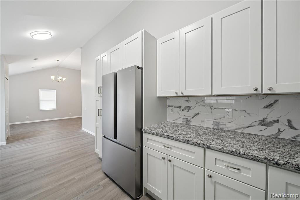 5666 GRINDLEY PARK Street, Dearborn Heights, MI 48125 — Photo 11