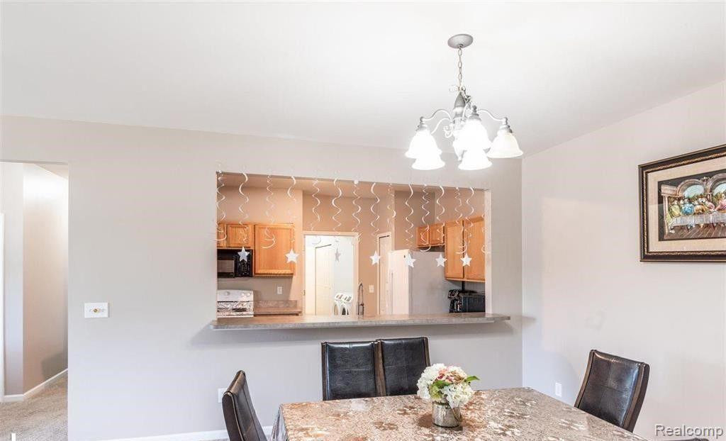 45811 HEATHER RIDGE Drive, Macomb, MI 48044 — Photo 8