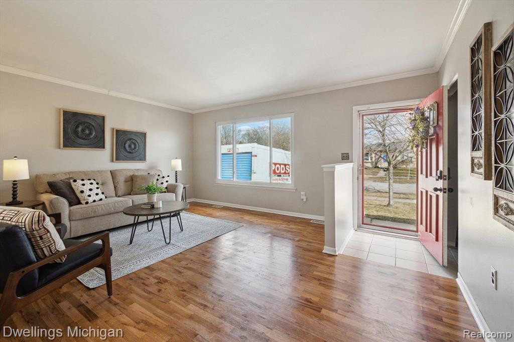 9818 WHEELER Street, Van Buren, MI 48111 — Photo 4