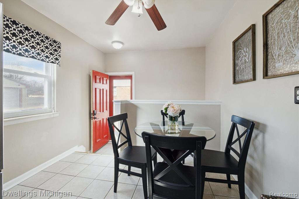 9818 WHEELER Street, Van Buren, MI 48111 — Photo 12