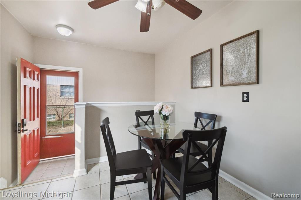 9818 WHEELER Street, Van Buren, MI 48111 — Photo 13