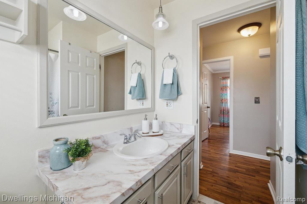 9818 WHEELER Street, Van Buren, MI 48111 — Photo 22