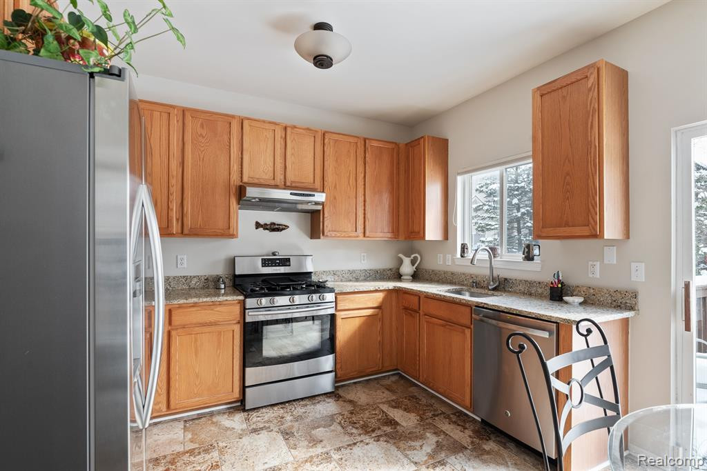 38278 REMINGTON Park, 92, Farmington Hills, MI 48331 — Photo 10