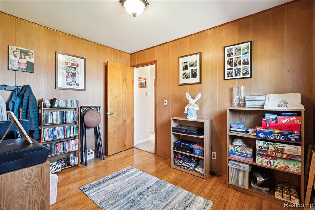 8445 WOODLAND SHORE Drive, Brighton, MI 48114 — Photo 19