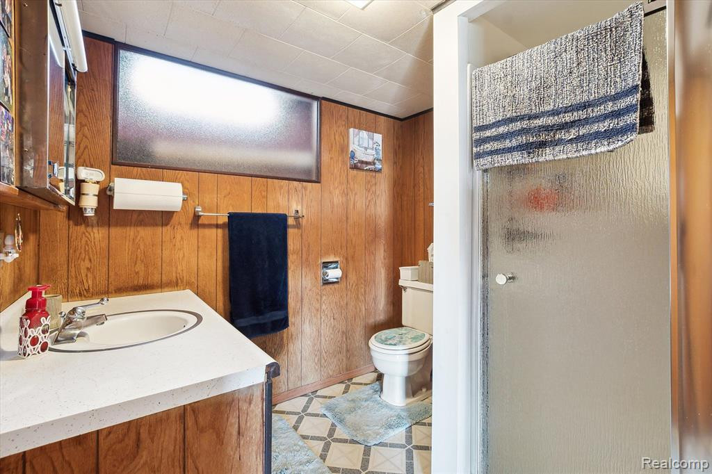 8445 WOODLAND SHORE Drive, Brighton, MI 48114 — Photo 28