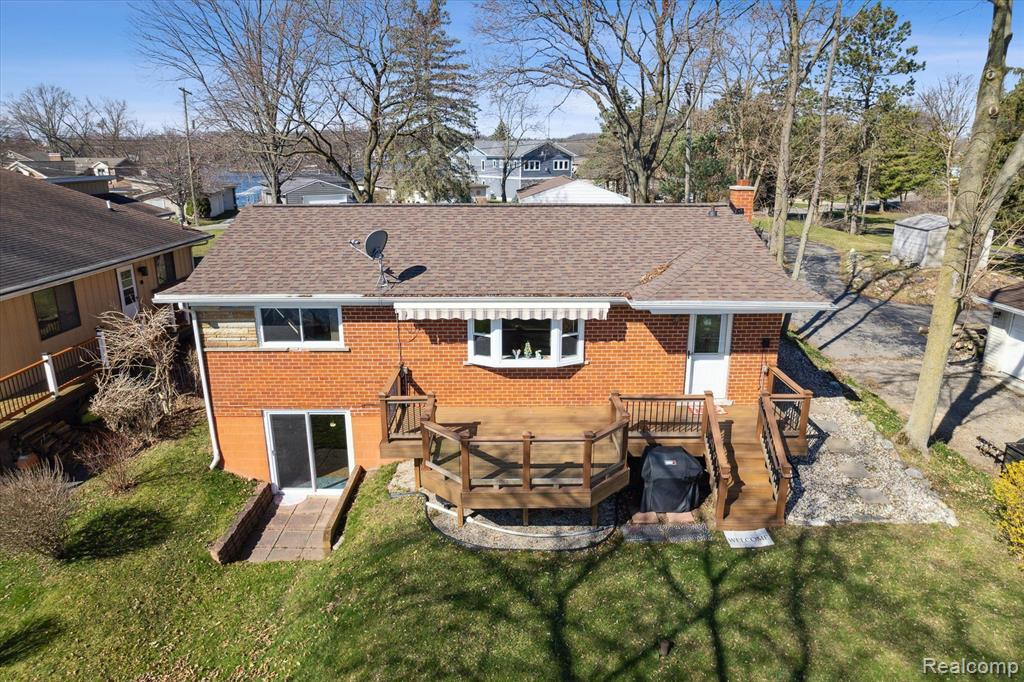 8445 WOODLAND SHORE Drive, Brighton, MI 48114 — Photo 48