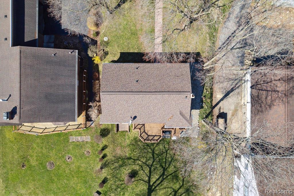 8445 WOODLAND SHORE Drive, Brighton, MI 48114 — Photo 55