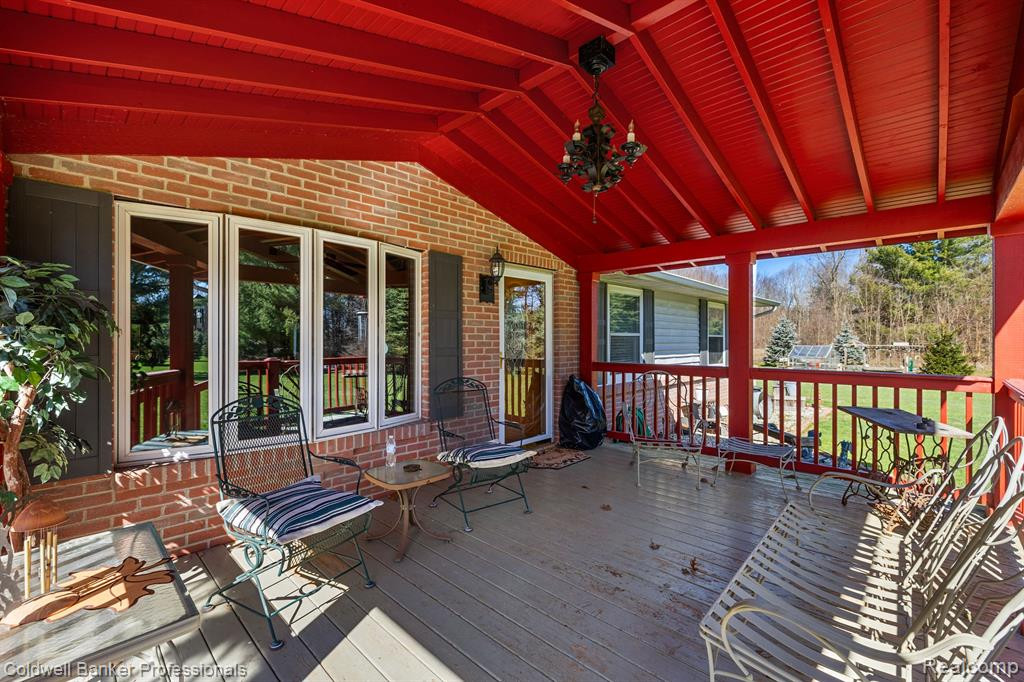 6595 ROGERS Drive, North Branch, MI 48461 — Photo 6