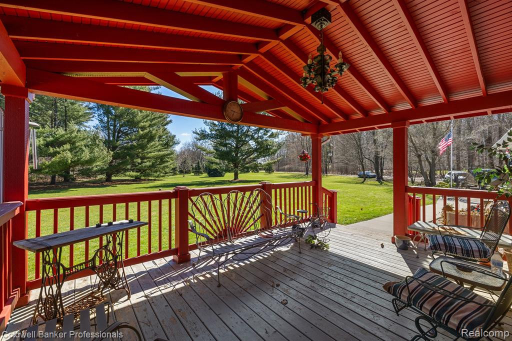 6595 ROGERS Drive, North Branch, MI 48461 — Photo 7