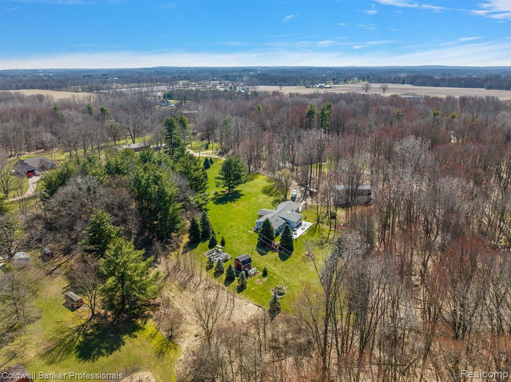 6595 ROGERS Drive, North Branch, MI 48461 — Photo 23