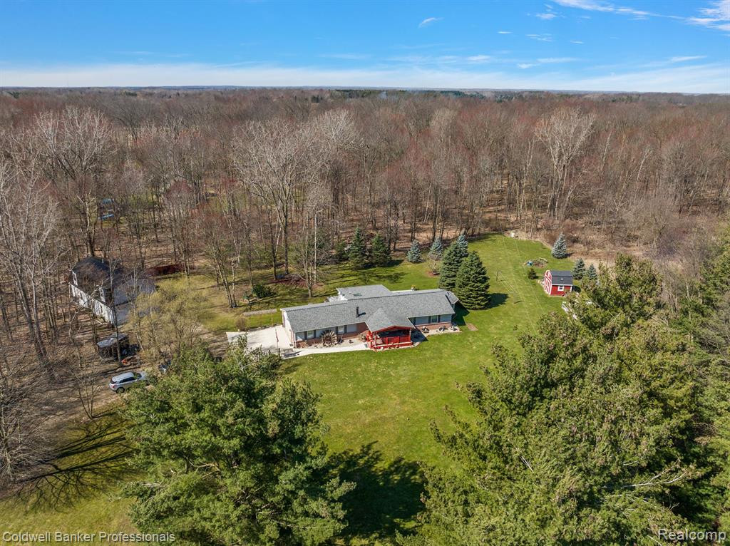 6595 ROGERS Drive, North Branch, MI 48461 — Photo 26
