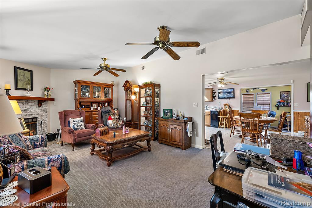 6595 ROGERS Drive, North Branch, MI 48461 — Photo 31