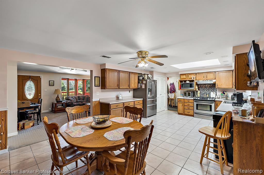 6595 ROGERS Drive, North Branch, MI 48461 — Photo 33