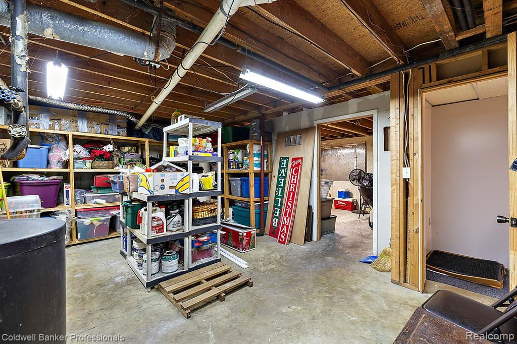 6595 ROGERS Drive, North Branch, MI 48461 — Photo 62