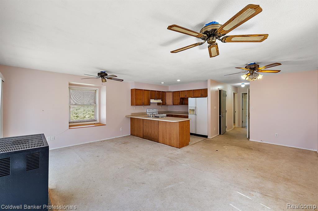 6595 ROGERS Drive, North Branch, MI 48461 — Photo 65