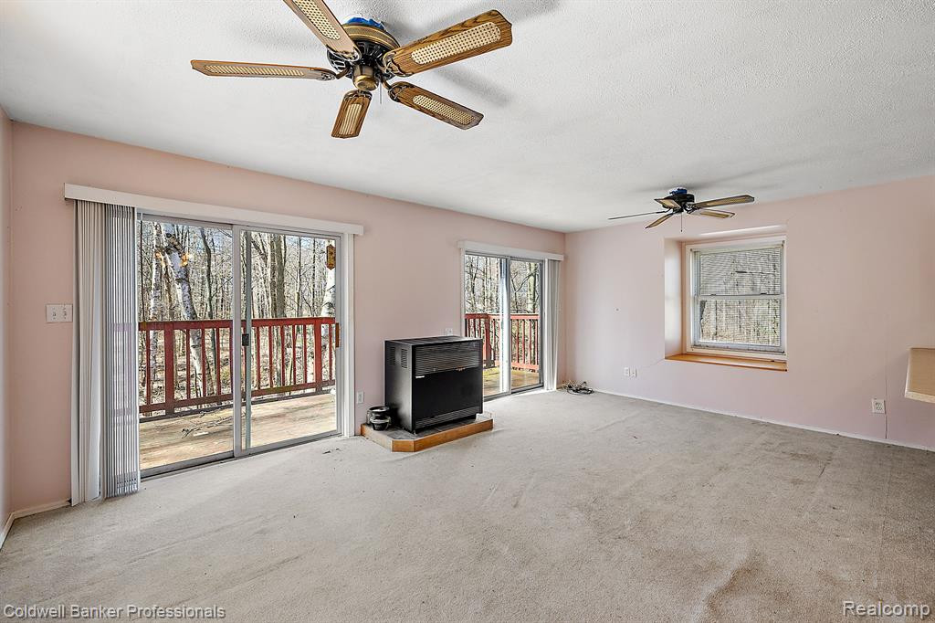6595 ROGERS Drive, North Branch, MI 48461 — Photo 66