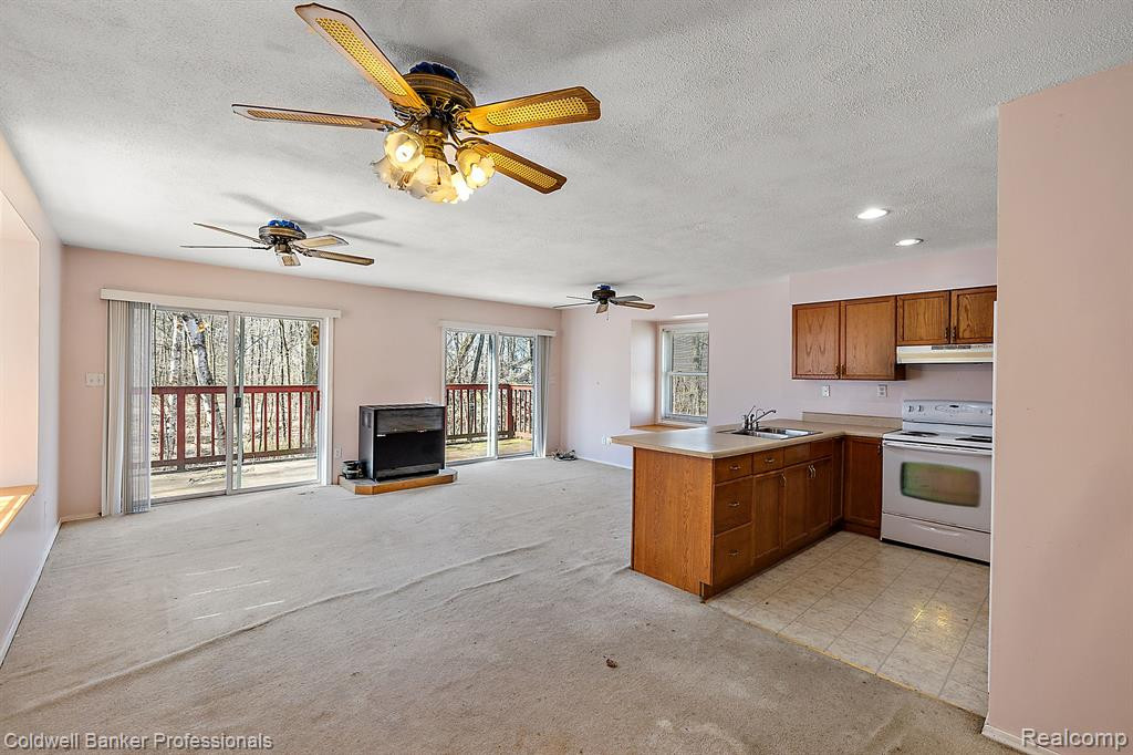 6595 ROGERS Drive, North Branch, MI 48461 — Photo 68