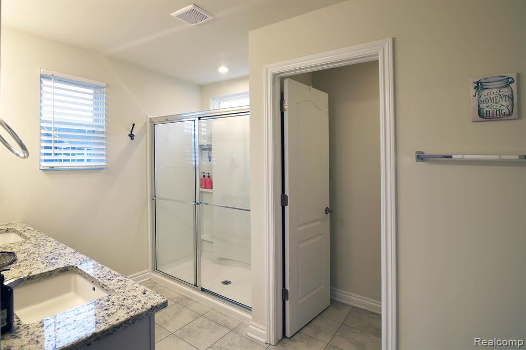 4878 BROOMFIELD Way, Lake Orion, MI — Photo 27