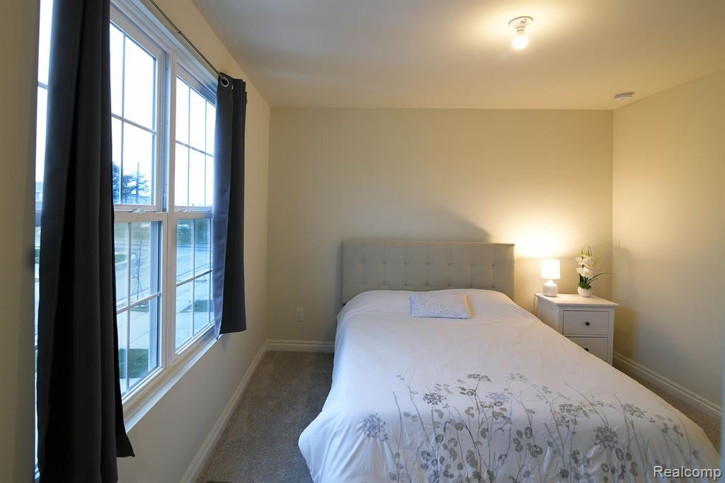 4878 BROOMFIELD Way, Lake Orion, MI — Photo 29