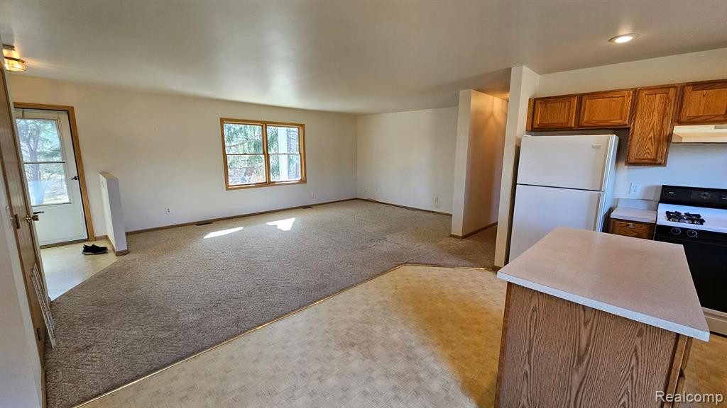 4336 W Lake Road, Clio, MI 48420 — Photo 9