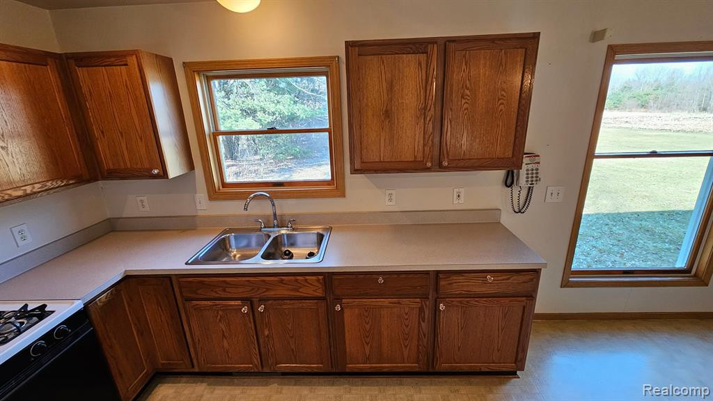 4336 W Lake Road, Clio, MI 48420 — Photo 12