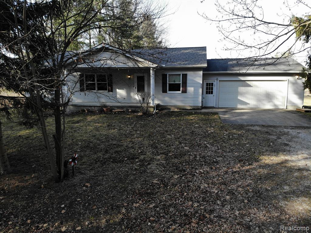 4336 W Lake Road, Clio, MI 48420 — Photo 52