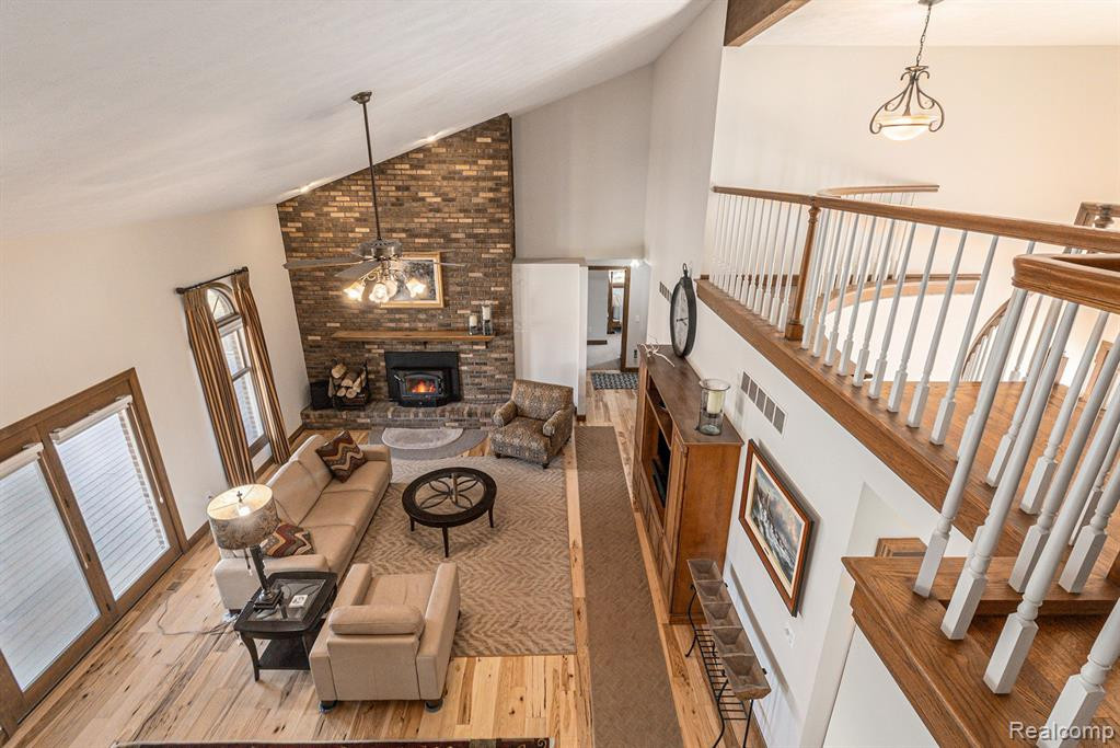 7650 OWOSSO Road, Fowlerville, MI 48836 — Photo 9