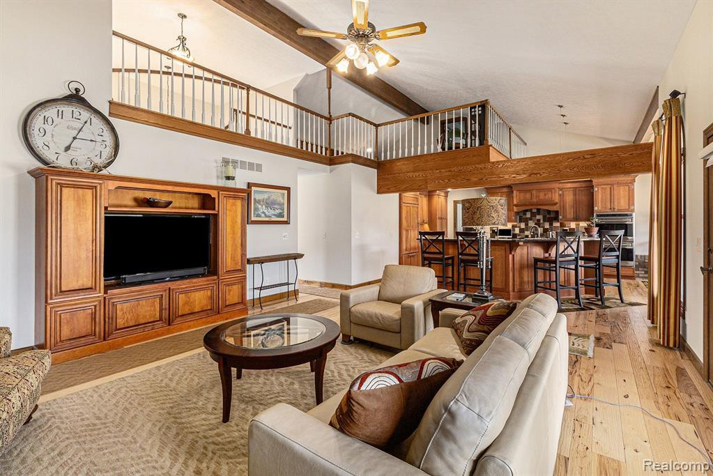 7650 OWOSSO Road, Fowlerville, MI 48836 — Photo 11