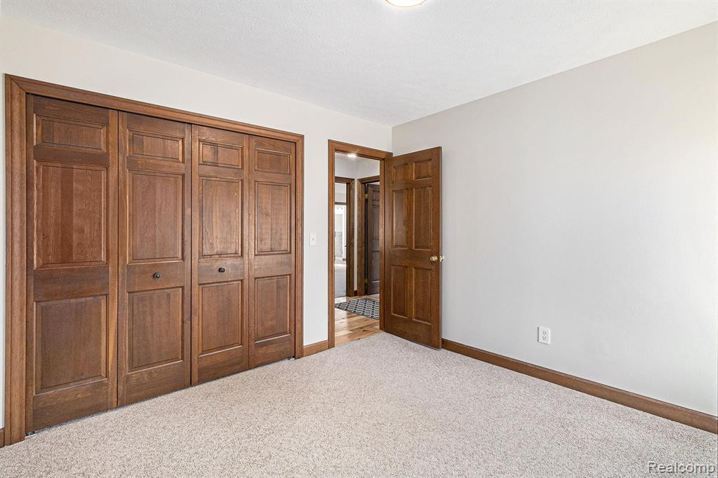 7650 OWOSSO Road, Fowlerville, MI 48836 — Photo 33