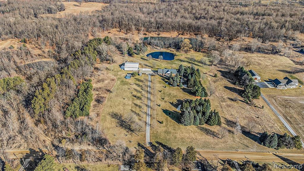 7650 OWOSSO Road, Fowlerville, MI 48836 — Photo 55