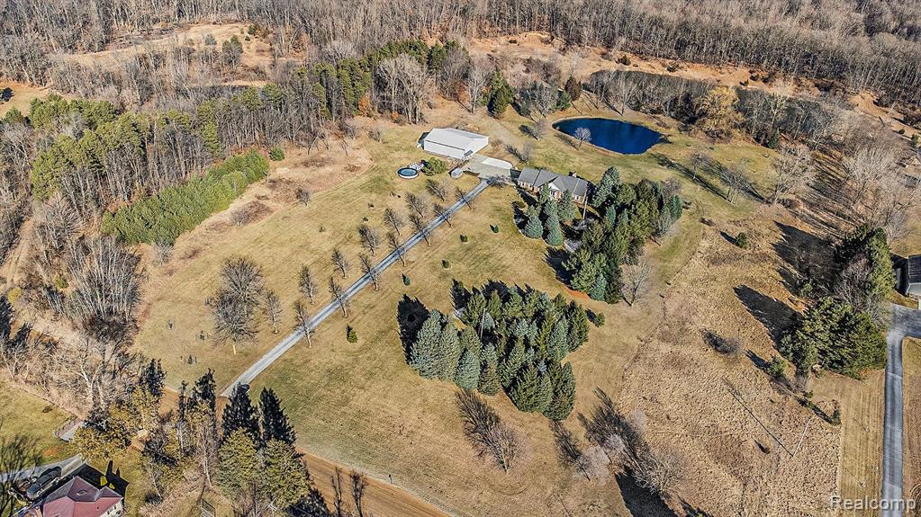 7650 OWOSSO Road, Fowlerville, MI 48836 — Photo 56