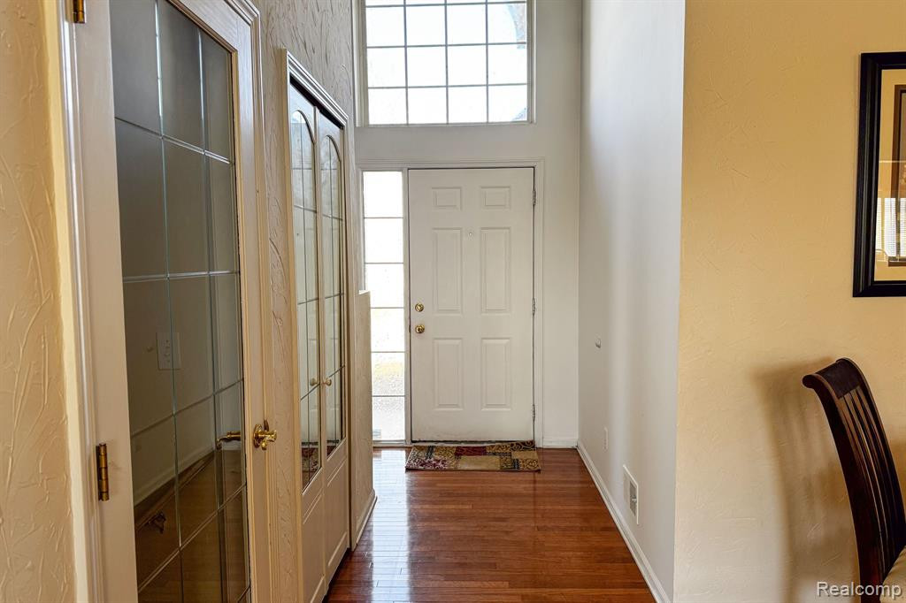 38430 SARATOGA Circle, 6, Farmington Hills, MI 48331 — Photo 8