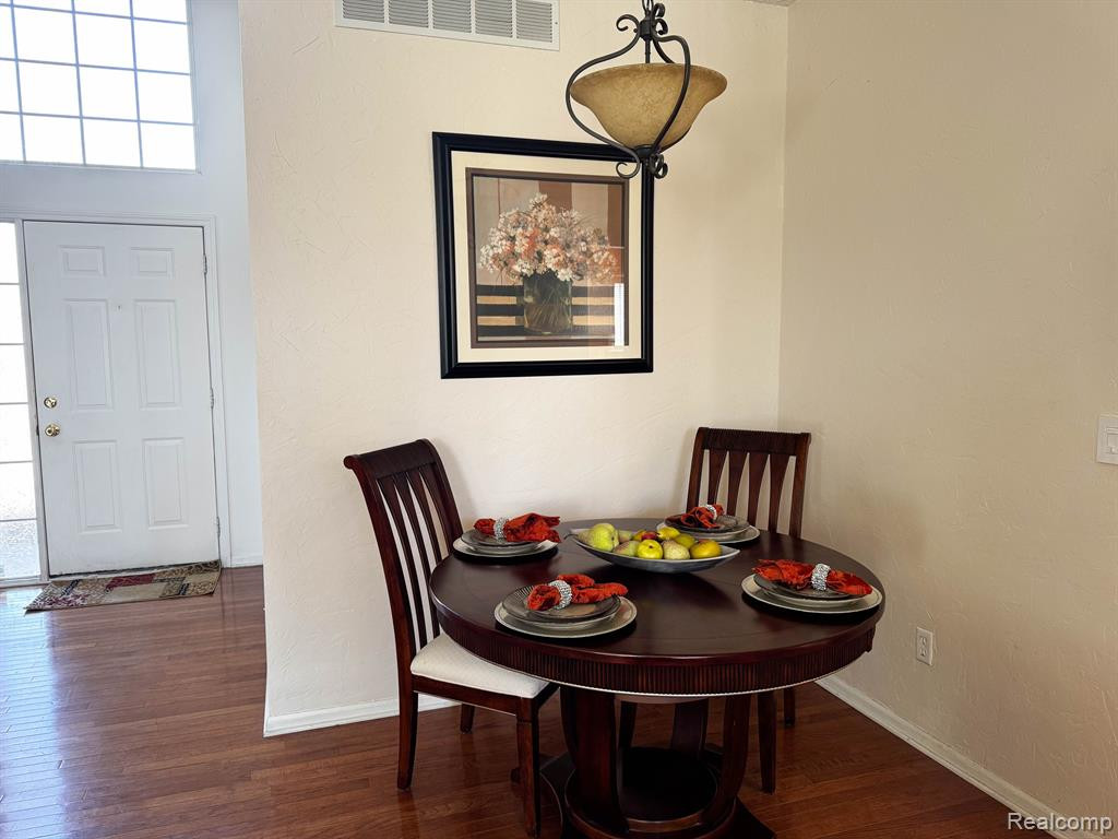 38430 SARATOGA Circle, 6, Farmington Hills, MI 48331 — Photo 9