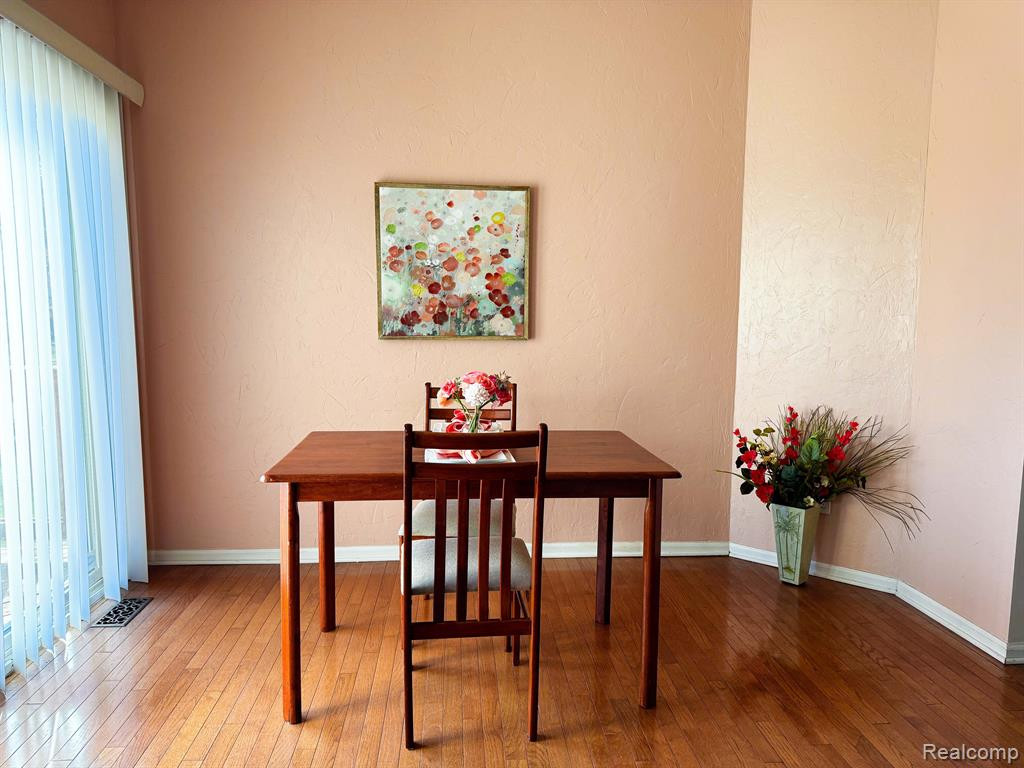38430 SARATOGA Circle, 6, Farmington Hills, MI 48331 — Photo 18