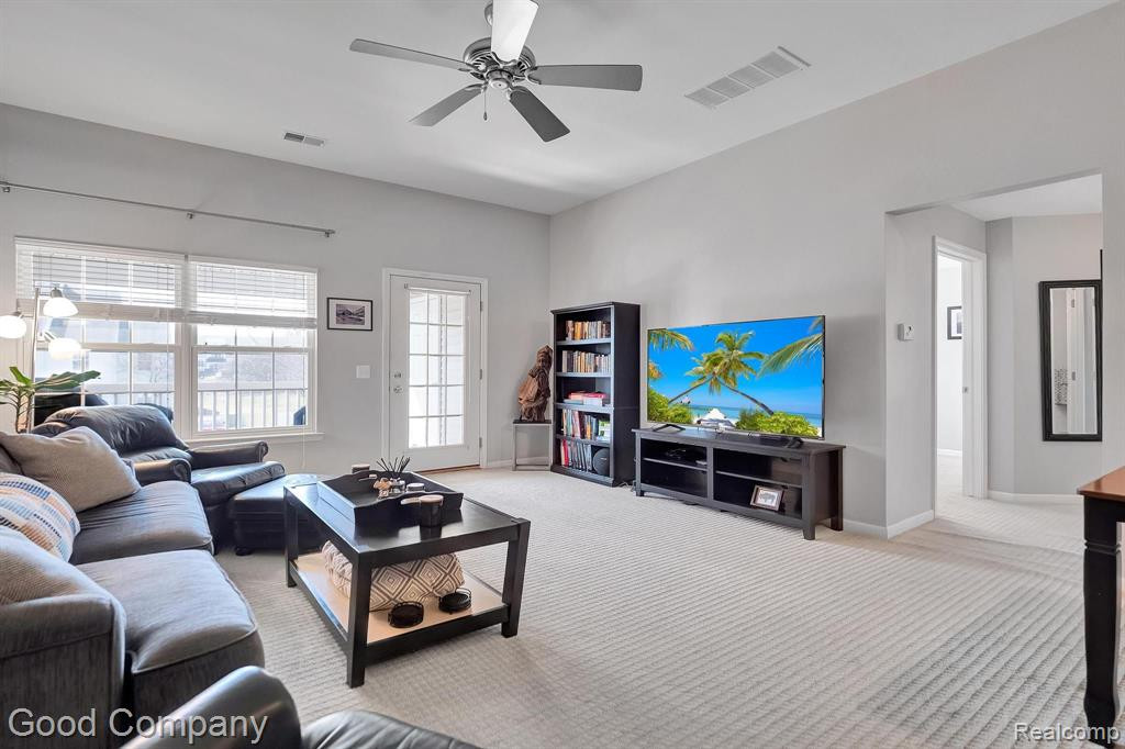 2793 S KNIGHTSBRIDGE Circle, Ann Arbor, MI 48105 — Photo 9