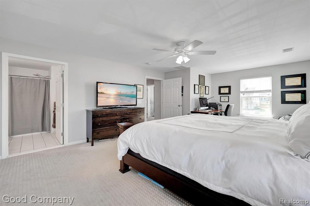 2793 S KNIGHTSBRIDGE Circle, Ann Arbor, MI 48105 — Photo 11