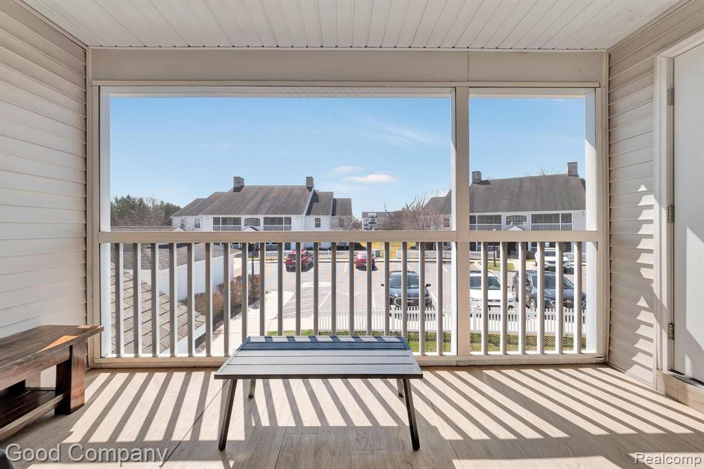 2793 S KNIGHTSBRIDGE Circle, Ann Arbor, MI 48105 — Photo 18