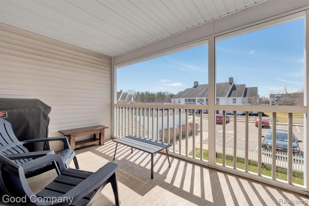 2793 S KNIGHTSBRIDGE Circle, Ann Arbor, MI 48105 — Photo 19