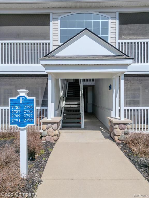 2793 S KNIGHTSBRIDGE Circle, Ann Arbor, MI 48105 — Photo 24