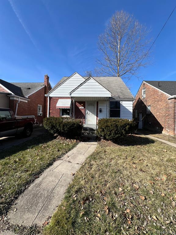 7781 HEYDEN Street, Detroit, MI 48228 — Photo 2