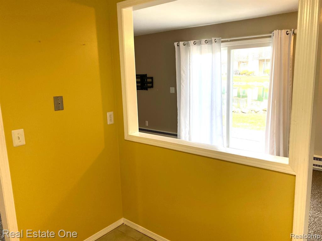 7375 WOODVIEW Street, 2, Westland, MI — Photo 8