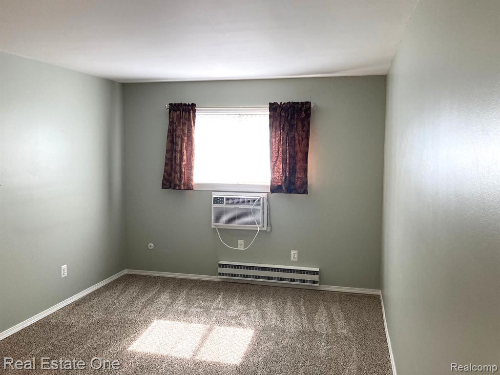 7375 WOODVIEW Street, 2, Westland, MI — Photo 13