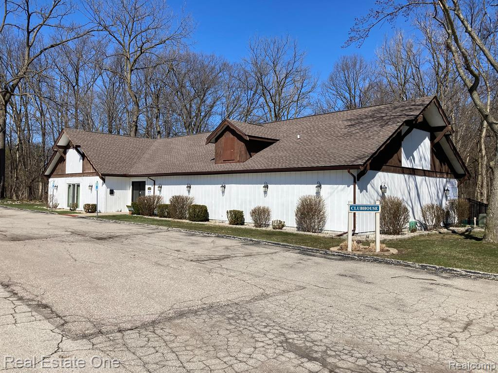 7375 WOODVIEW Street, 2, Westland, MI — Photo 37