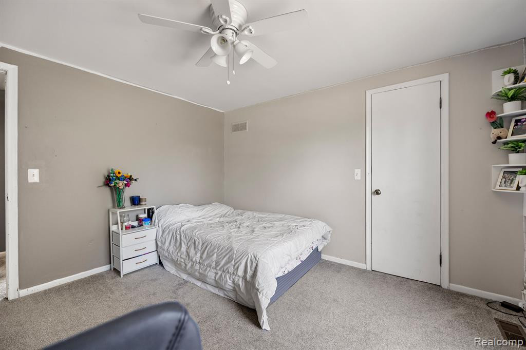 53285 Woodbridge Drive, Shelby Twp, MI 48316 — Photo 31