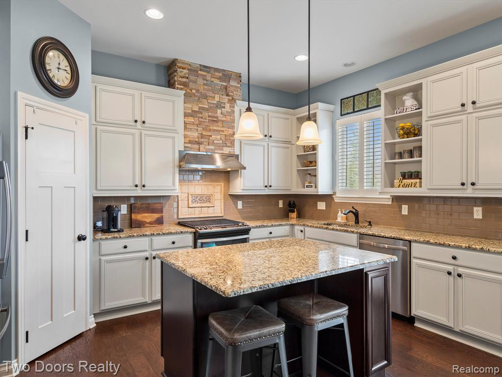 894 BRENTWOOD Court, Oakland, MI — Photo 21