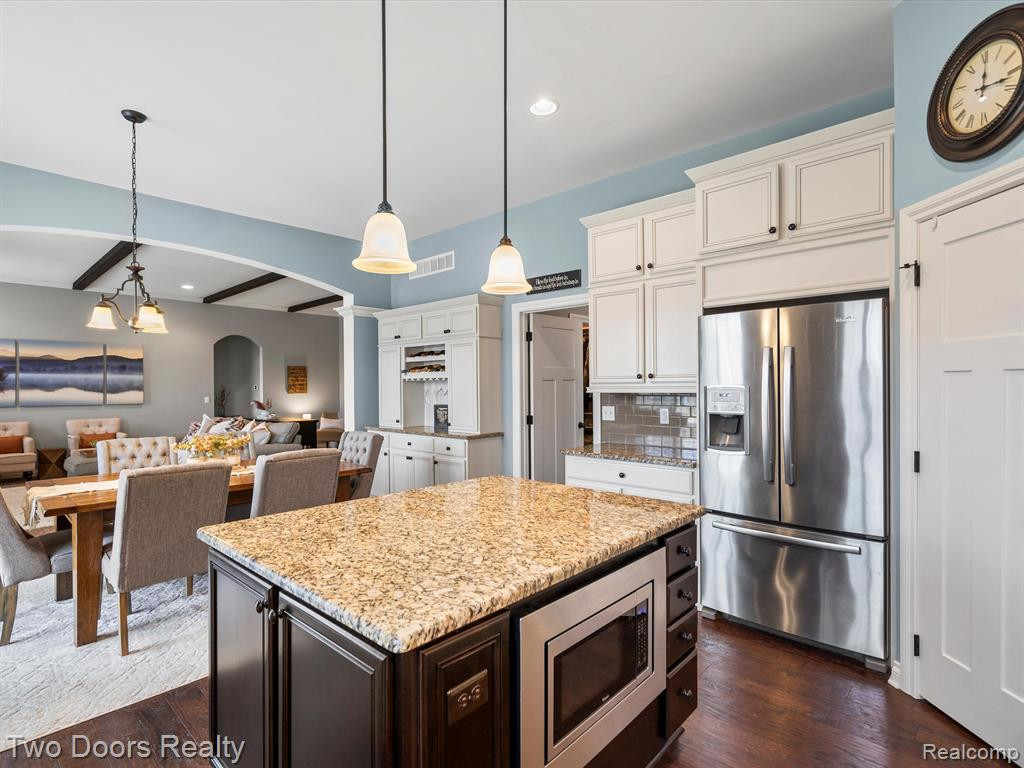 894 BRENTWOOD Court, Oakland, MI — Photo 23