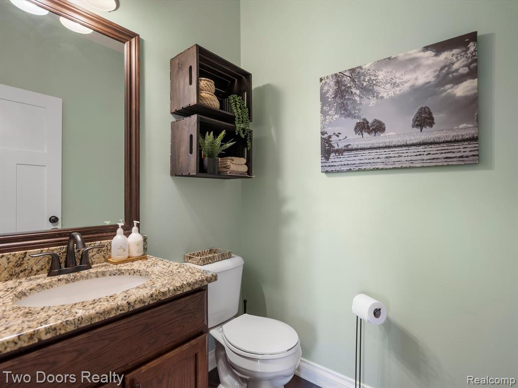 894 BRENTWOOD Court, Oakland, MI — Photo 37