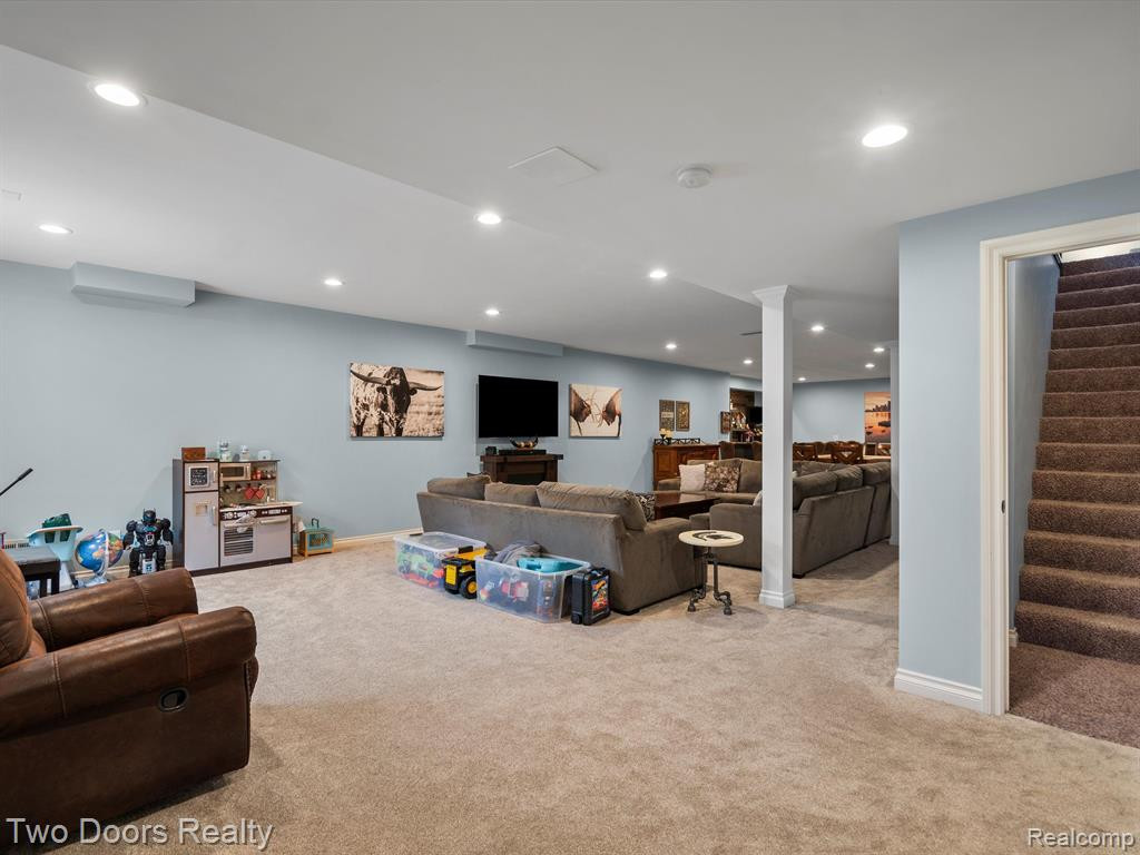 894 BRENTWOOD Court, Oakland, MI — Photo 41