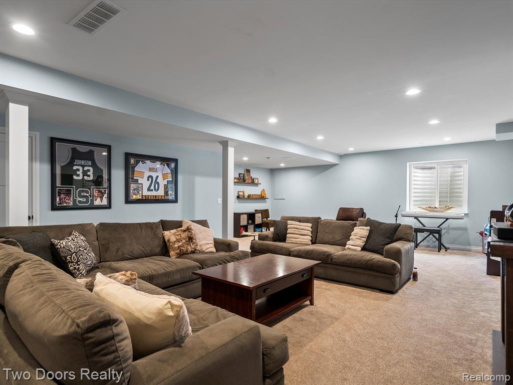 894 BRENTWOOD Court, Oakland, MI — Photo 43